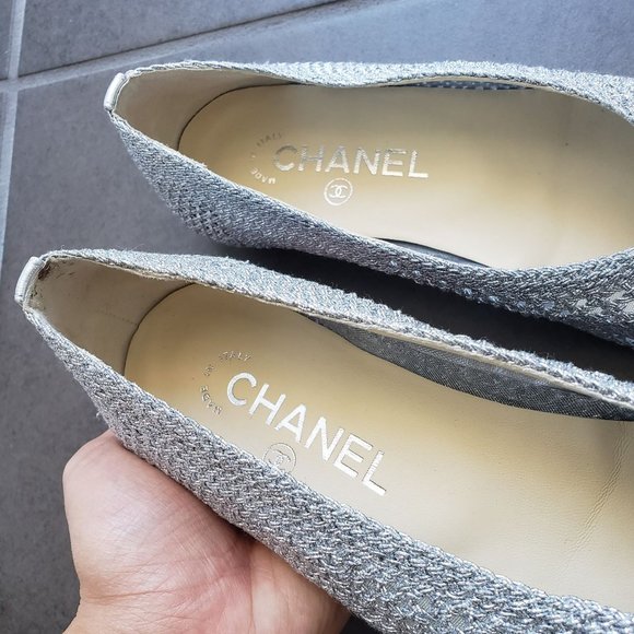 CHANEL SILVER/BLACK Mesh Fabric Ballet Flats - Picture 2 of 11